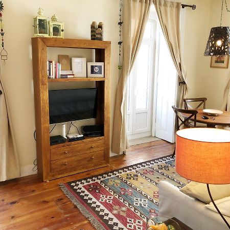 Remodeled Historic Apartment In Bairro Alto Lisboa Dış mekan fotoğraf