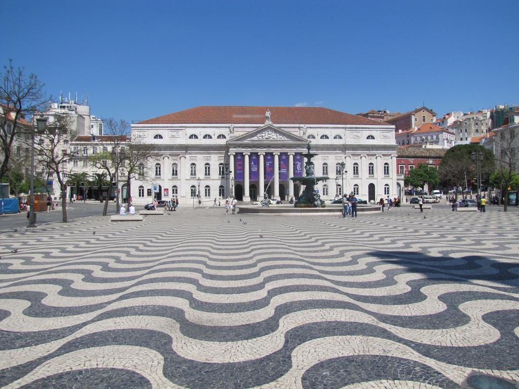 Remodeled Historic Apartment In Bairro Alto Lisboa Dış mekan fotoğraf