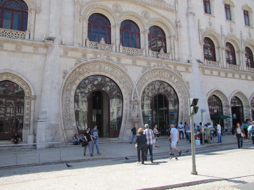 Remodeled Historic Apartment In Bairro Alto Lisboa Dış mekan fotoğraf