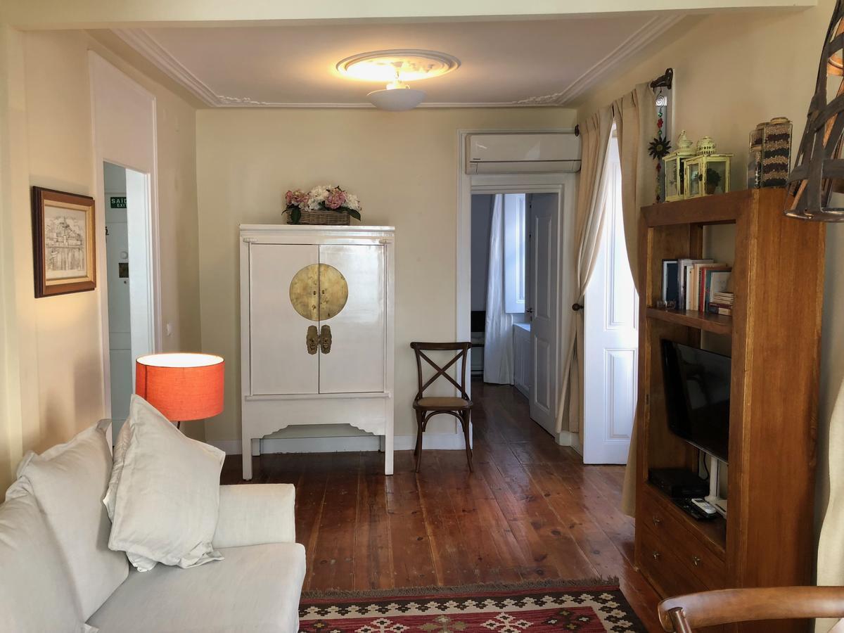Remodeled Historic Apartment In Bairro Alto Lisboa Dış mekan fotoğraf