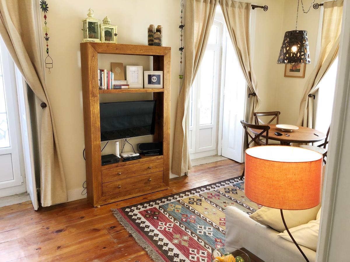 Remodeled Historic Apartment In Bairro Alto Lisboa Dış mekan fotoğraf