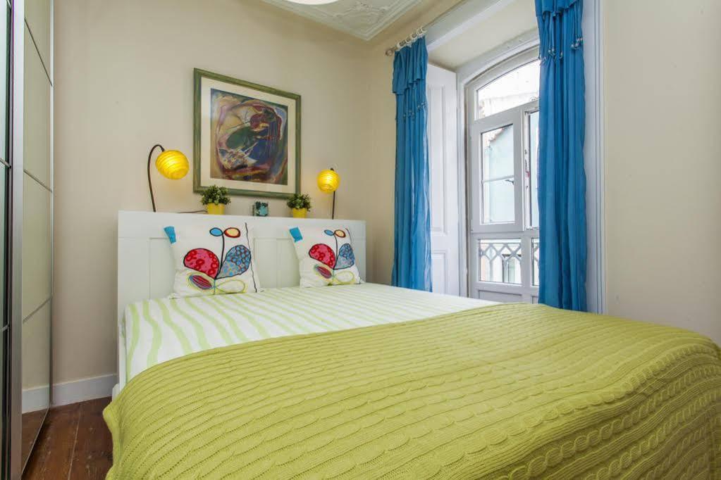 Remodeled Historic Apartment In Bairro Alto Lisboa Dış mekan fotoğraf